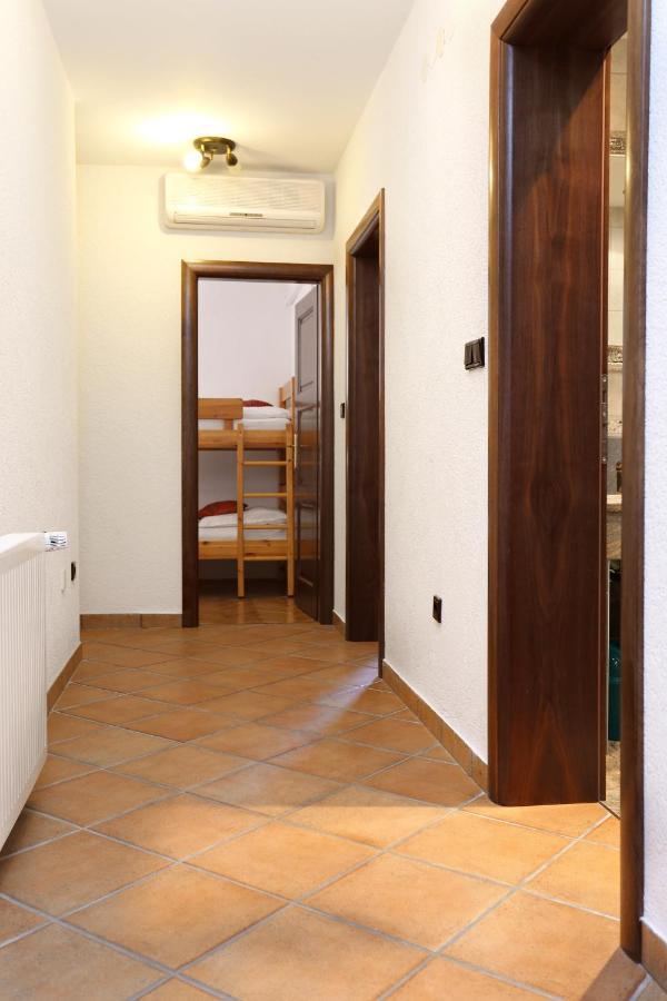 Apartment Duce 10303A Exteriör bild